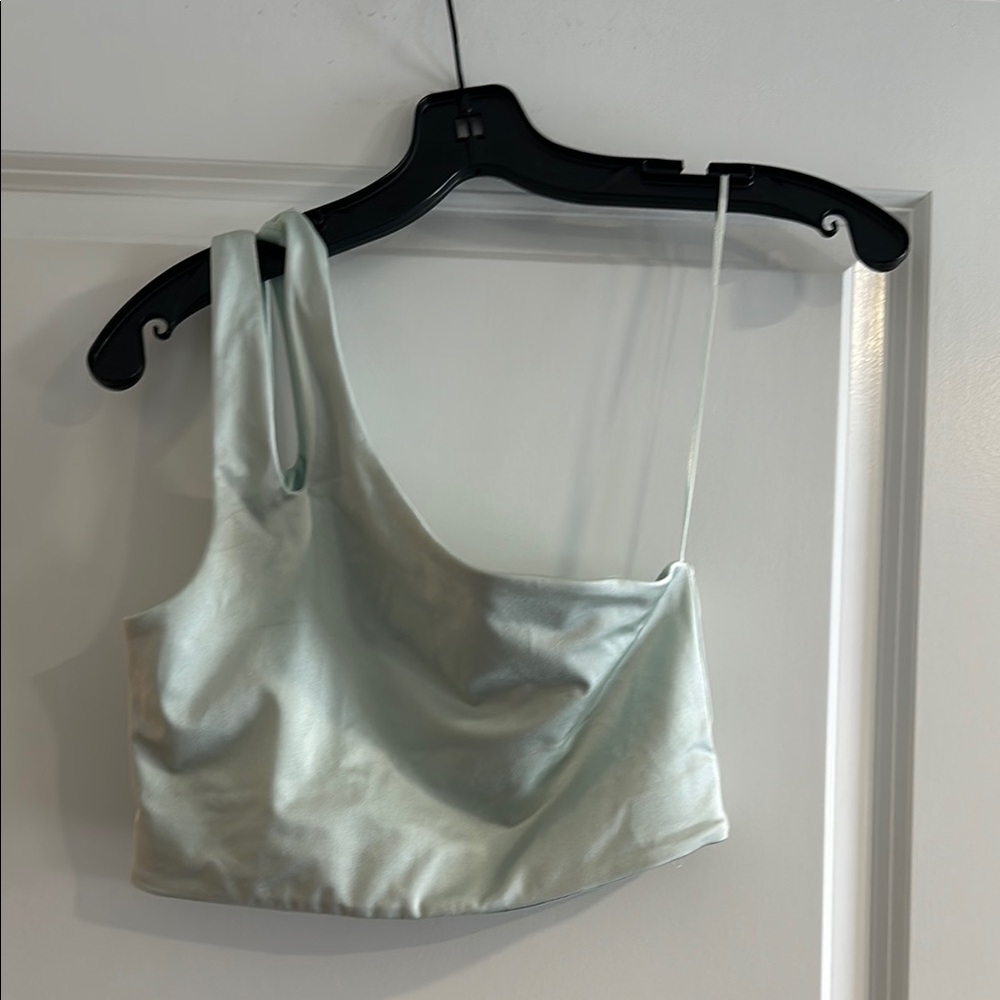 Fabletics One-Shouldered Sports bra - Picture 1 of 4